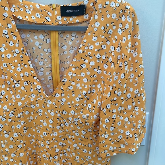 MINKPINK Yellow Summer Daisy Tea Dress size S - Picture 3 of 6